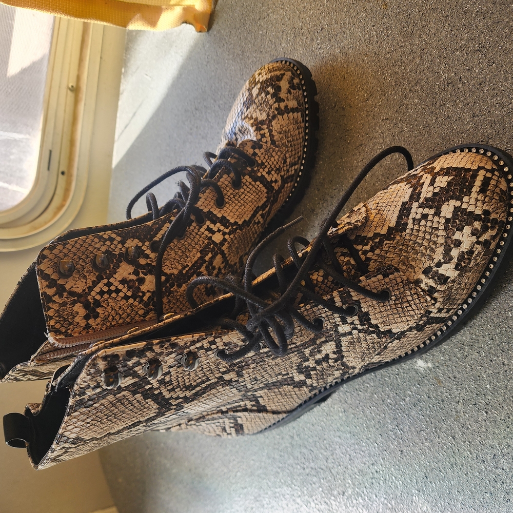 Women's Snake Print Lace-Up Boots